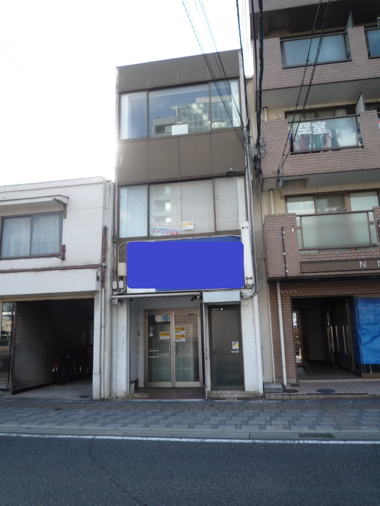 �ݓX�܎������F����r��